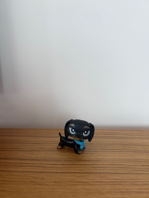 Littlest pet shop - postavička č. 325