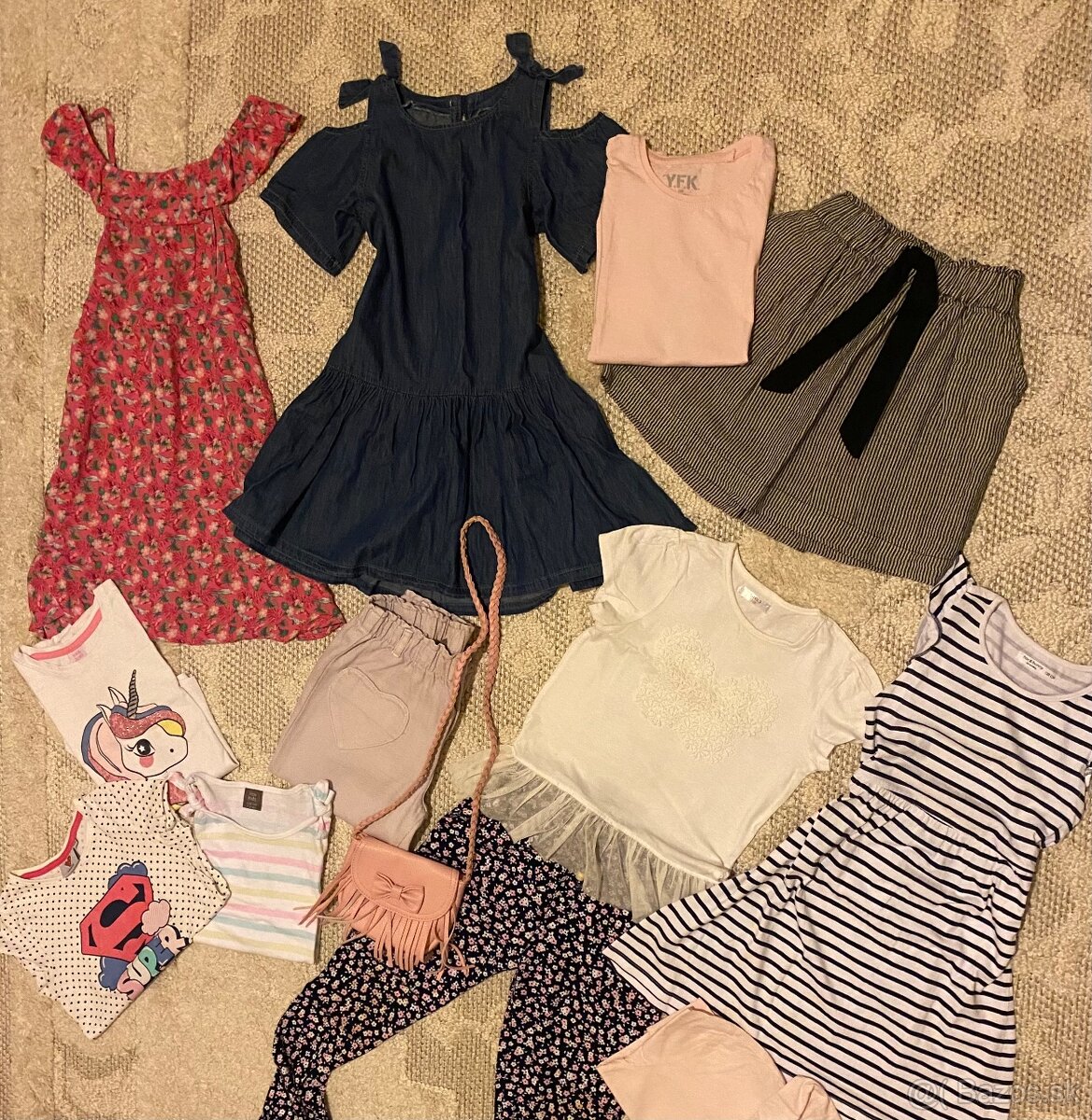 Balíček 122/128 dievča