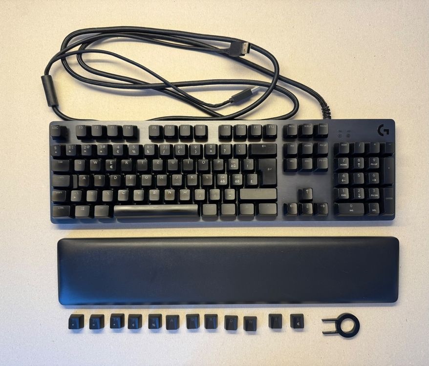 Logitech G513 Carbon Linear, Brown Switches