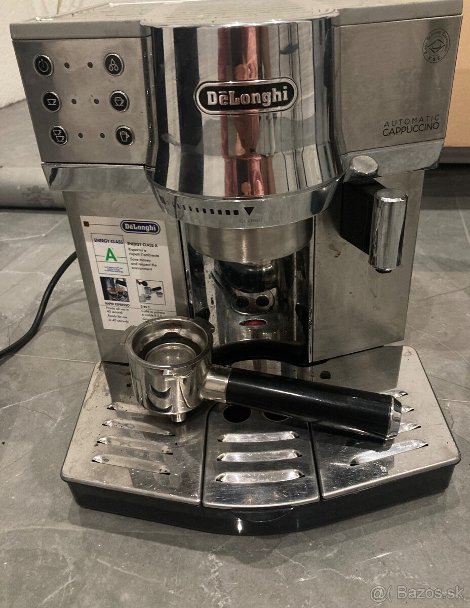 Pákový kávovar DeLonghi automatic cappuccino