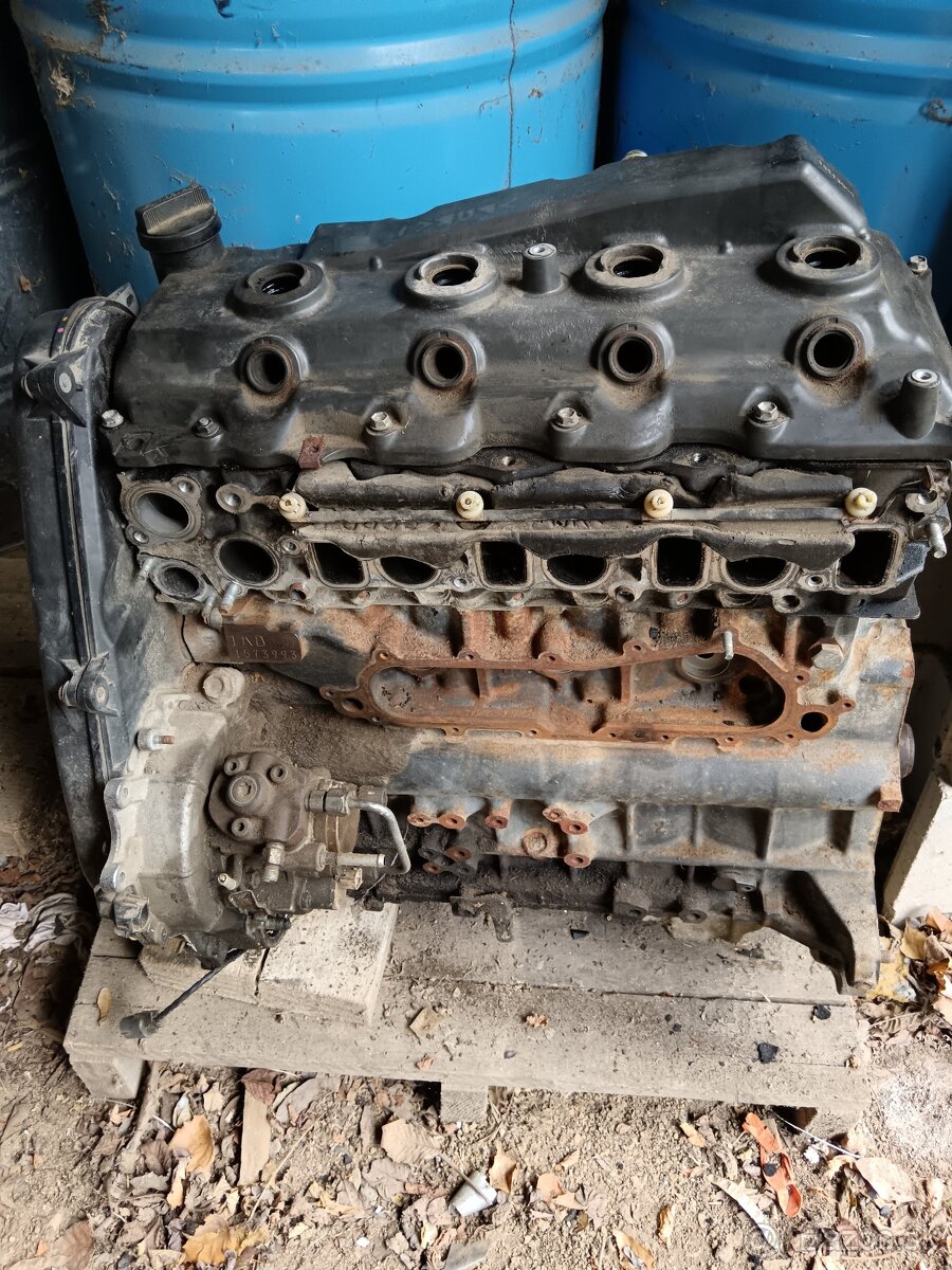 Motor na Toyota landcruiser 3.0