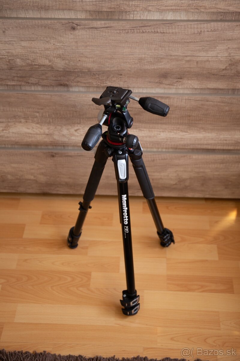 Manfrotto MT190XPRO3 - Statív