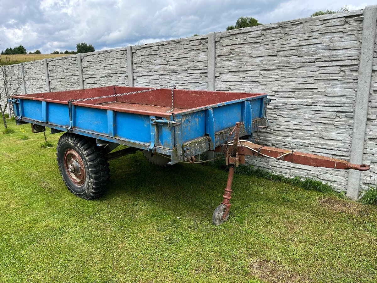Vlečka za traktor