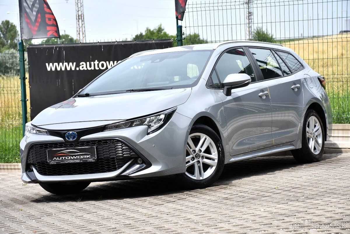 Toyota Corolla Combi TS 1.8 HYBRID E-CVT SR 2022 DPH