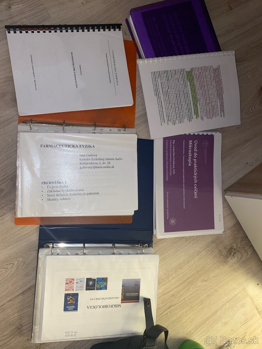 FAF UK - skriptá, materiály ku studiu, knihy