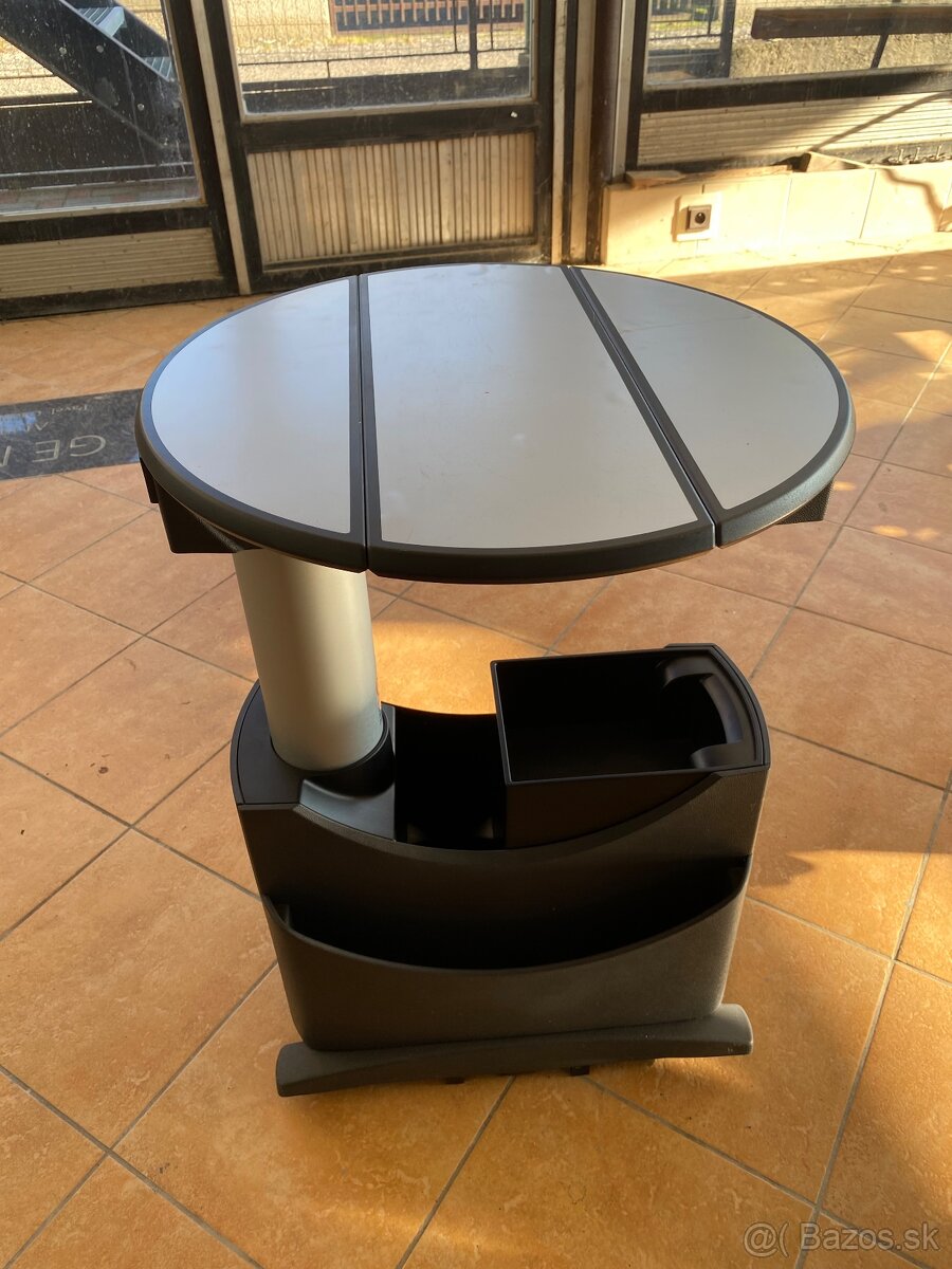 Stolík pre VW Multivan T6 T6.1 T5 T5.1