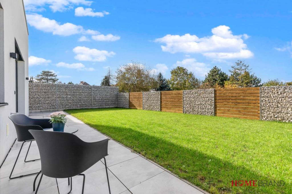 3-IZBOVÝ BYT SO ZÁHRADOU A NÍZKYMI NÁKLADMI – NOVOSTAVBA VIL