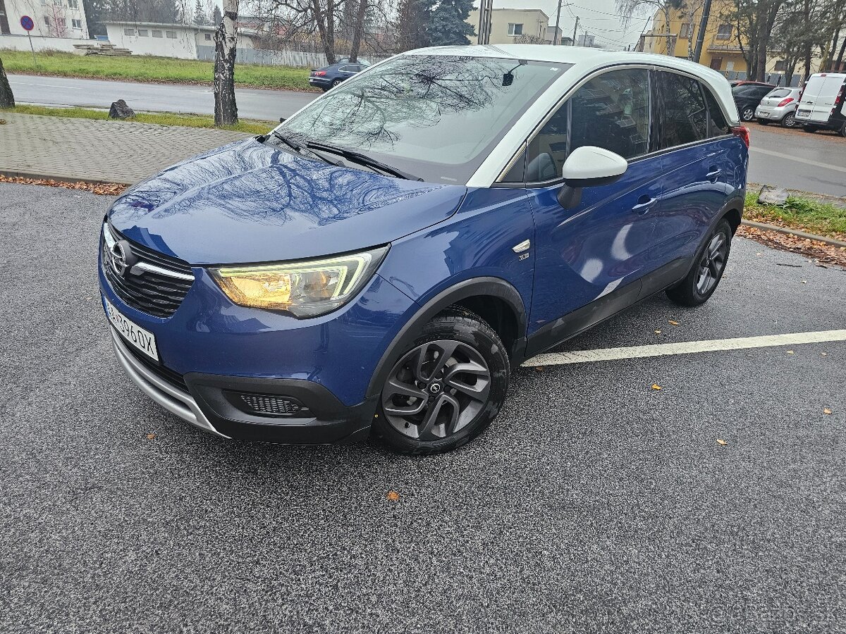 Opel Crossland X Combi 61kw Manuál 72 300km