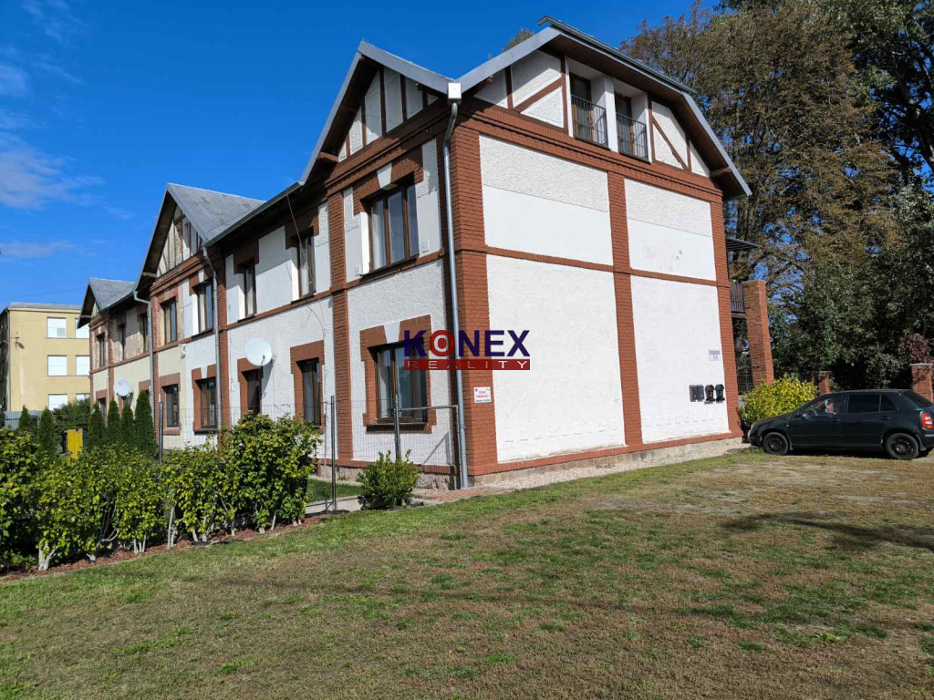 NA PREDAJ – 3-izbový podkrovný byt – Trebišov, Cukrovárska u