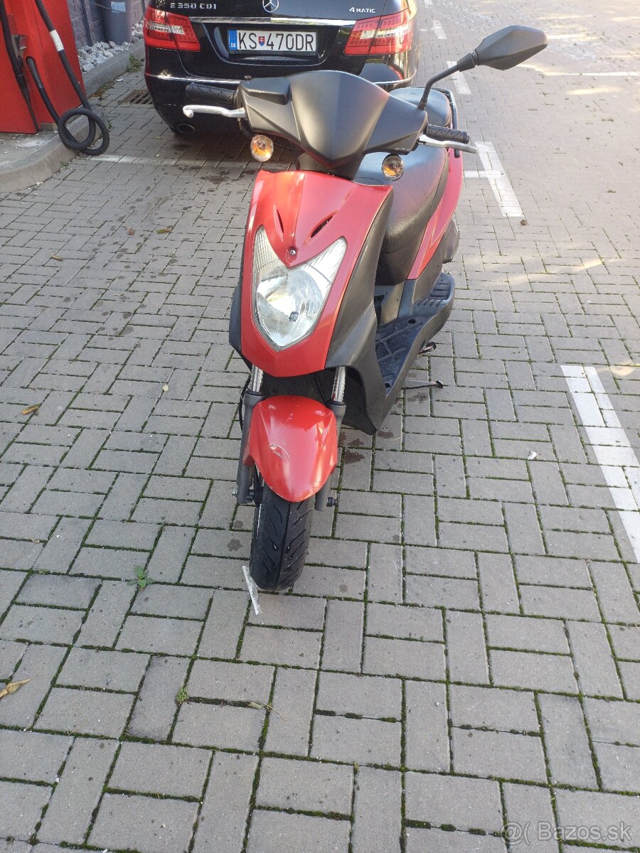 Skuter Kymco agility 50