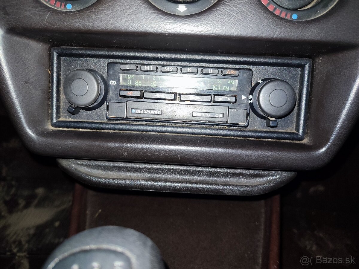 Dobové autorádio Blaupunkt