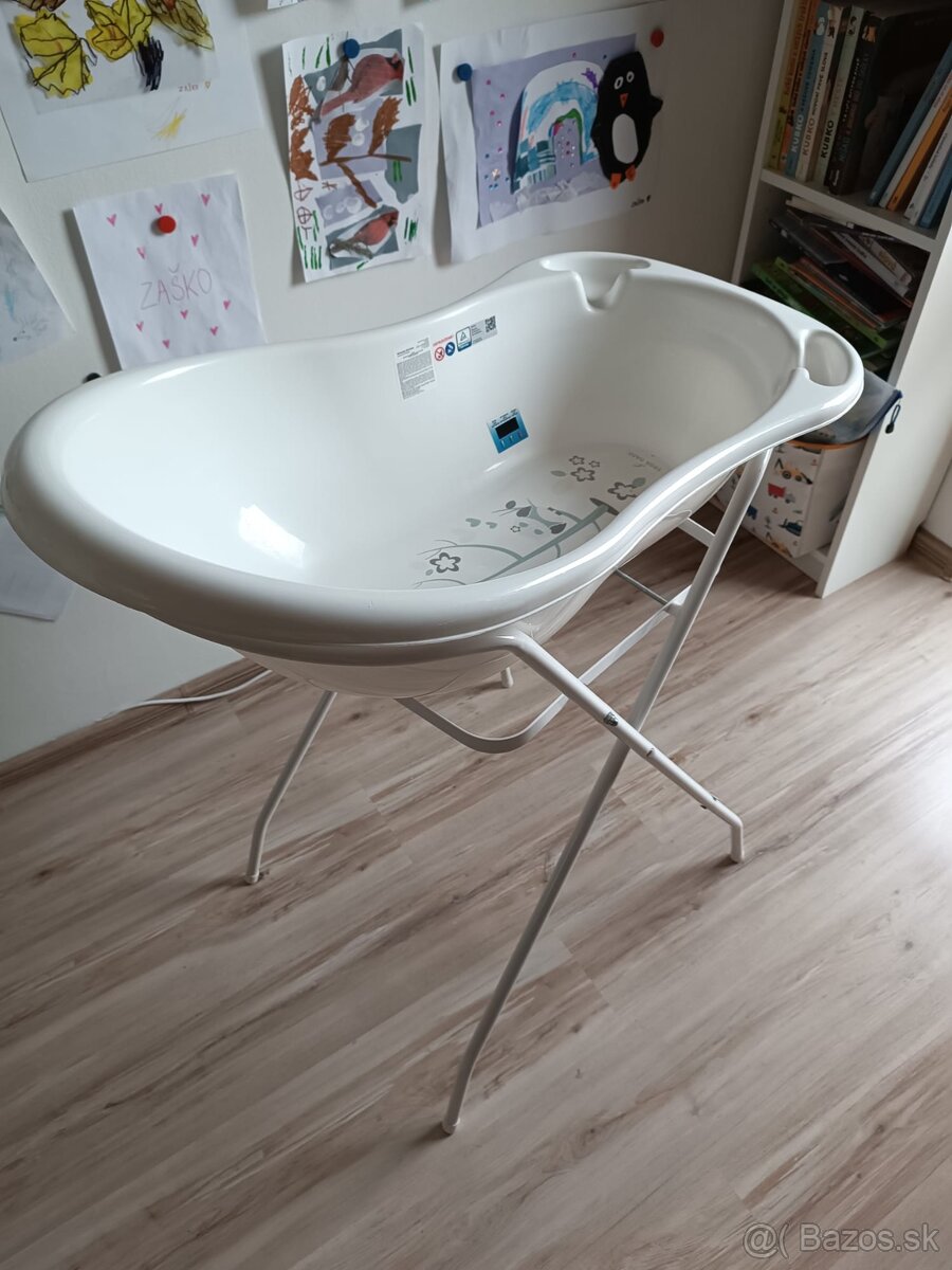 Vanička so stojanom