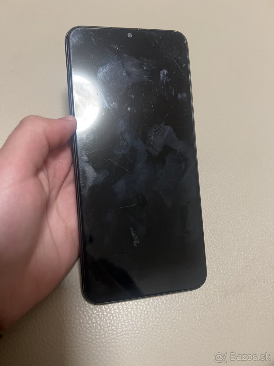 Predám mobil Redmi 9