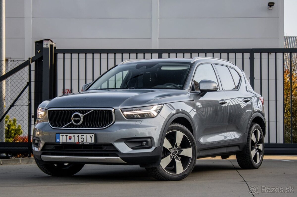 Volvo XC40 D4 Momentum AWD A/T