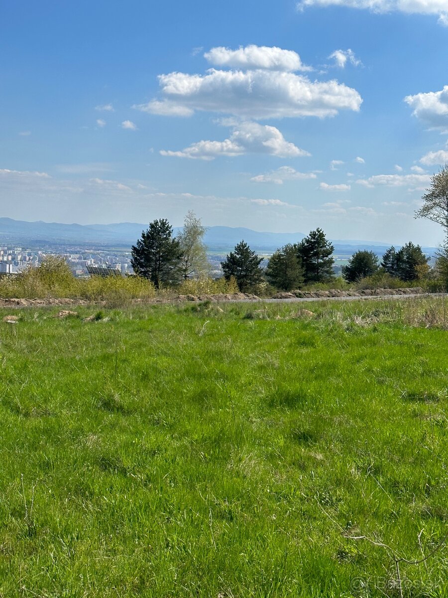 Košice - v lone prírody, v objatí lesa 600 m2