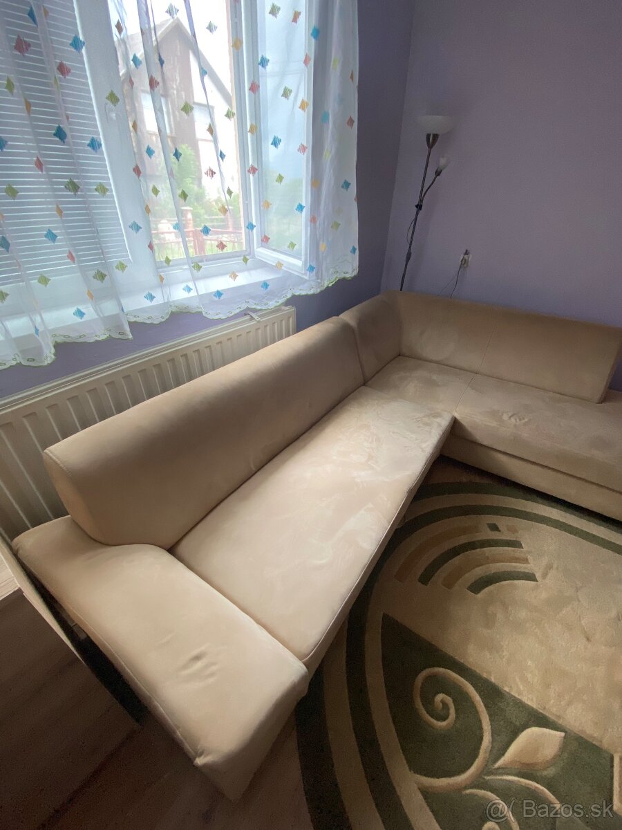 Biela káva gauč, rozťahovací s uložnym priestorom