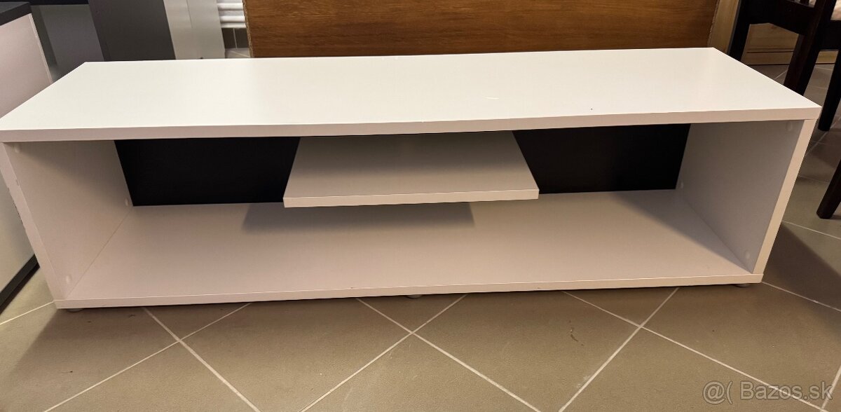 Moderný TV stolík