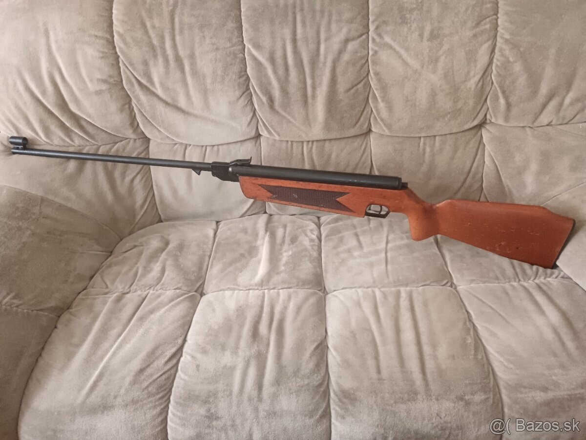 Vzduchovka slávia 631 model 77 rv 1980