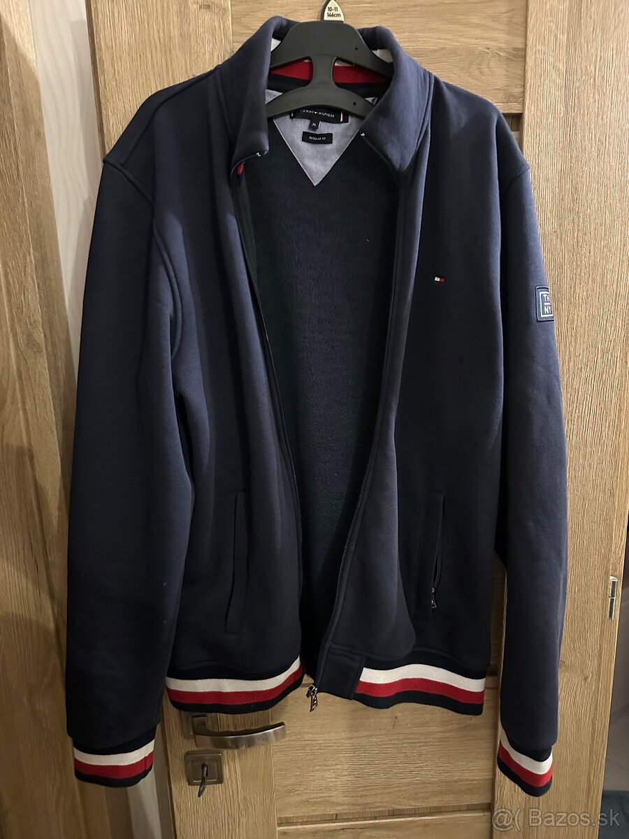Tommy Hilfiger sveter XL