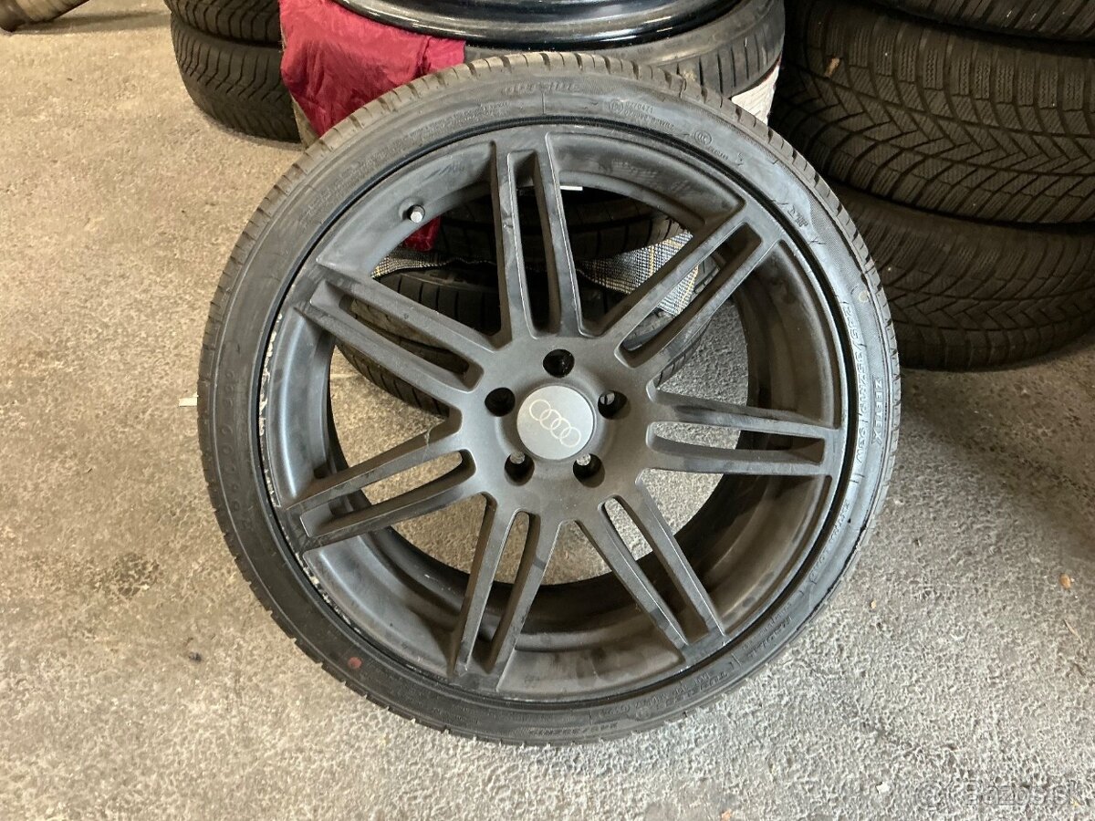 Letna sada Audi 5x112 245/35 R19