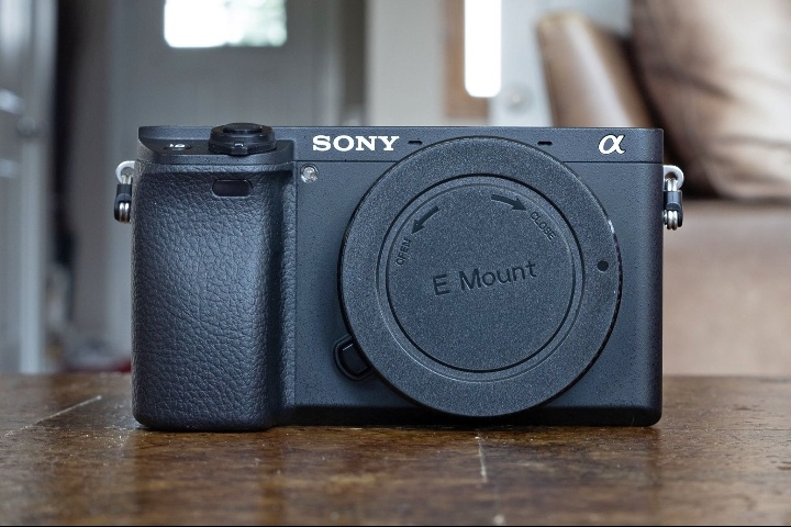 Sony A6300