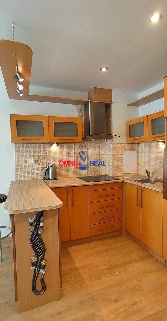 2 izbový byt 40 m2, Ružinov-Vlčie hrdlo - 3/4, loggia