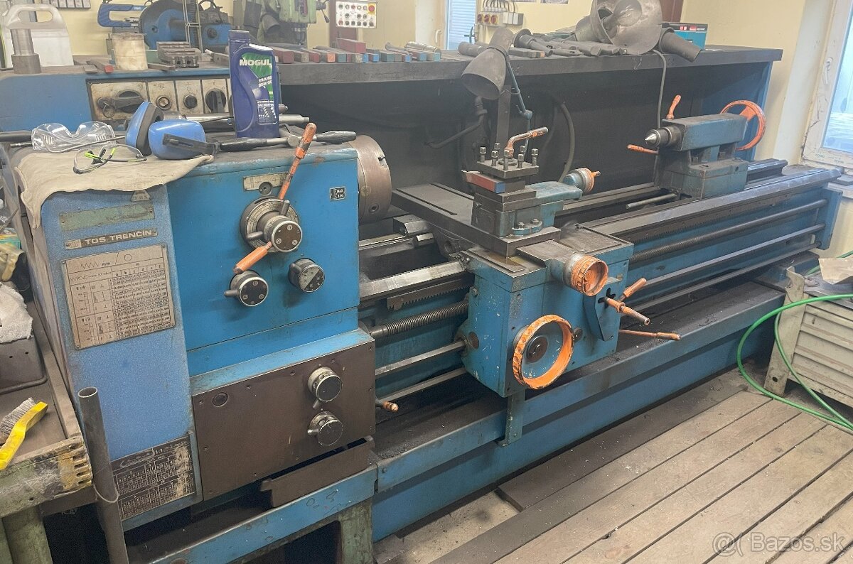 Sústruh hrotový SUI 50/2000