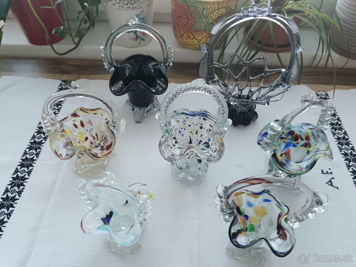 Predám hutné sklo - zbierku košíkov