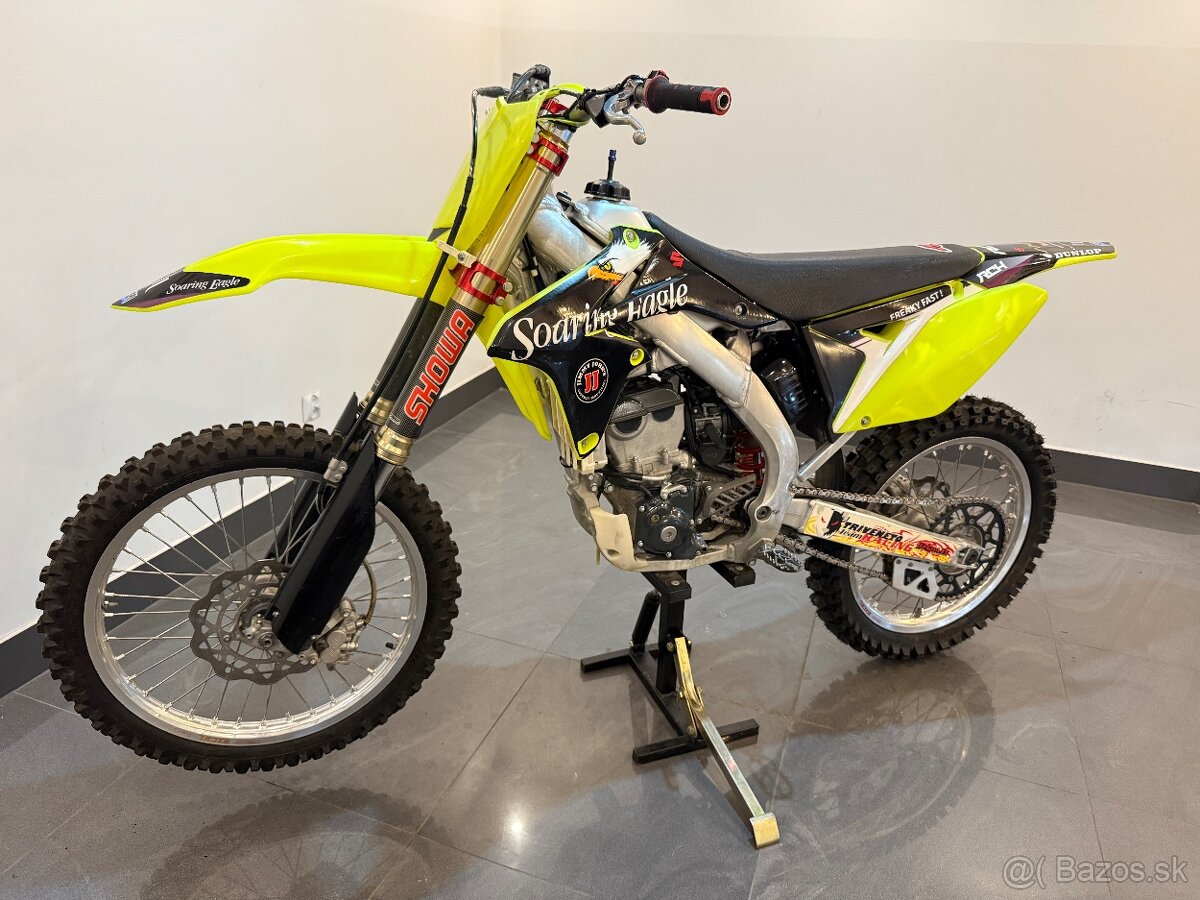Suzuki rmz 250