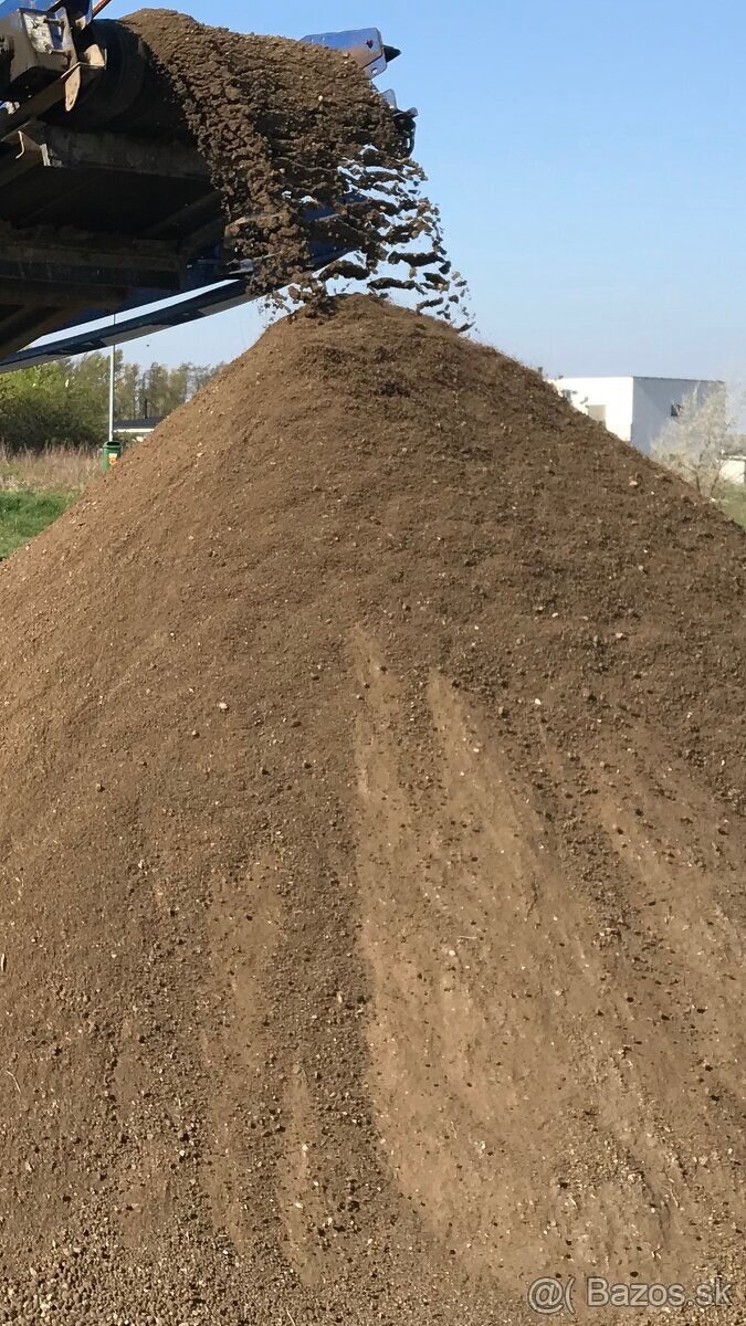 zemina na založenie trávnika Šamorín, pekná preosiata ornica