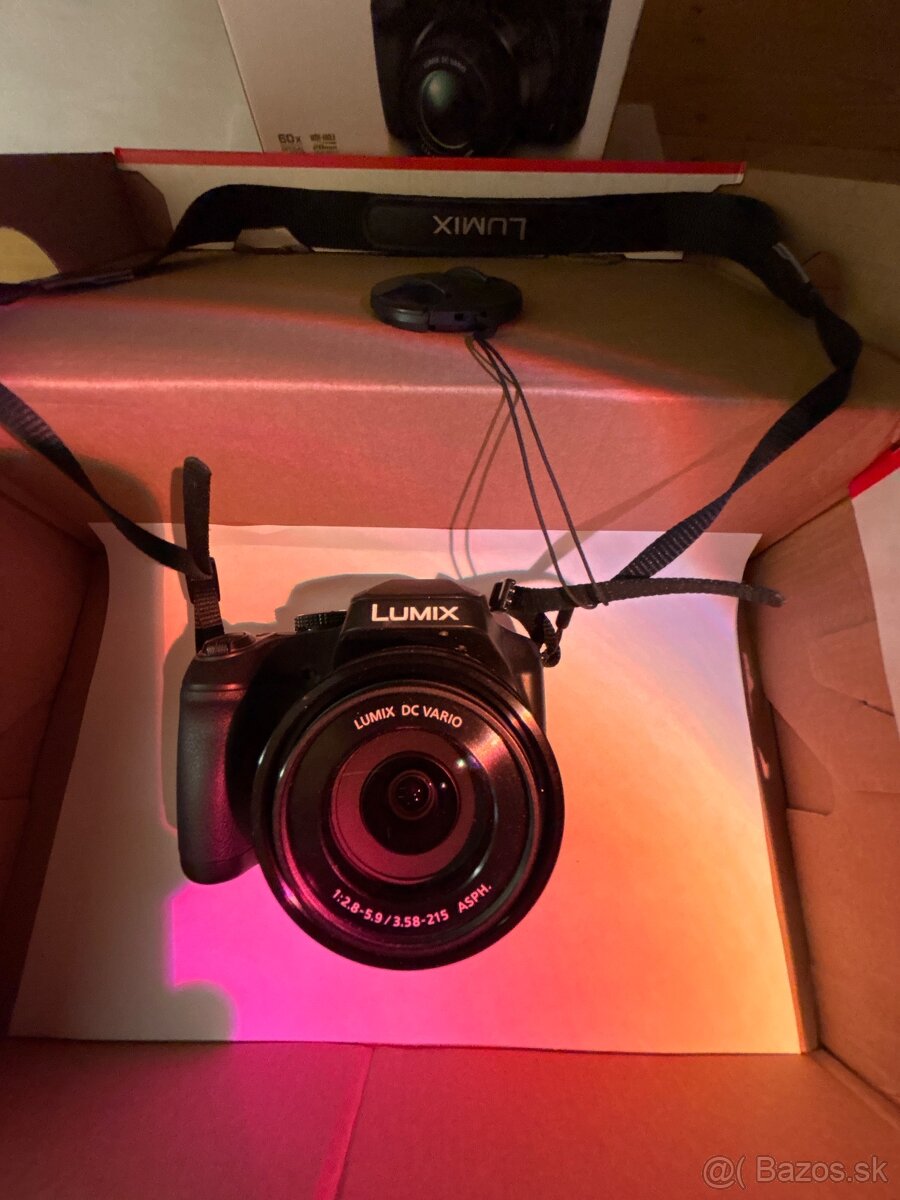 LUMIX PANASONIC DC-FZ82