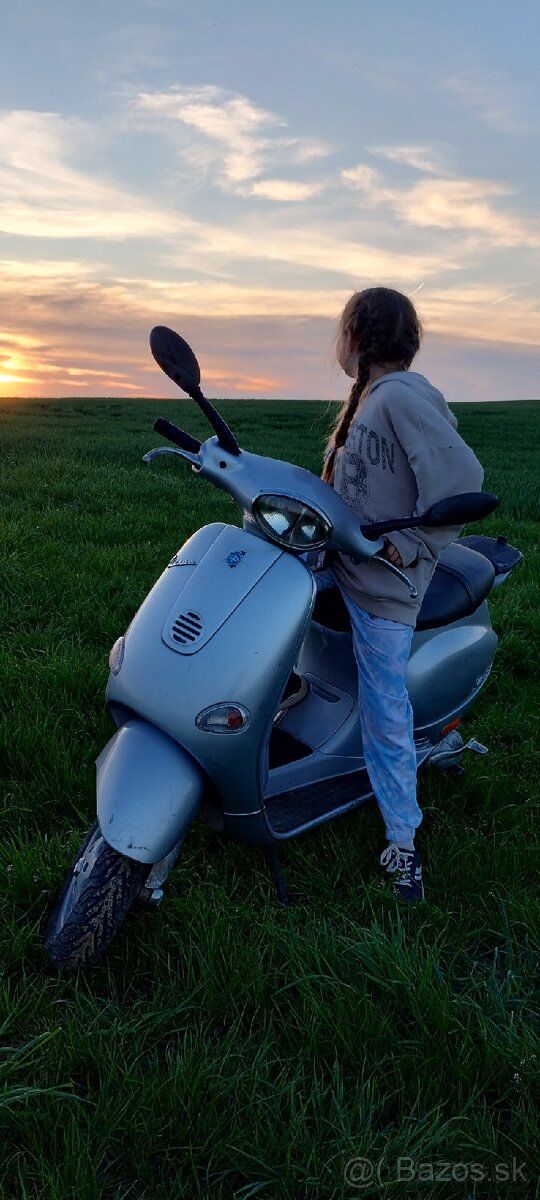 VESPA ET4,125ccm 4takt,plne funkcna bez dokladov