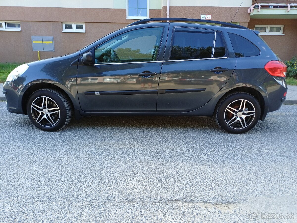 Renault Clio Grandtour 1,2i - Klíma - Ťažné zariadenie