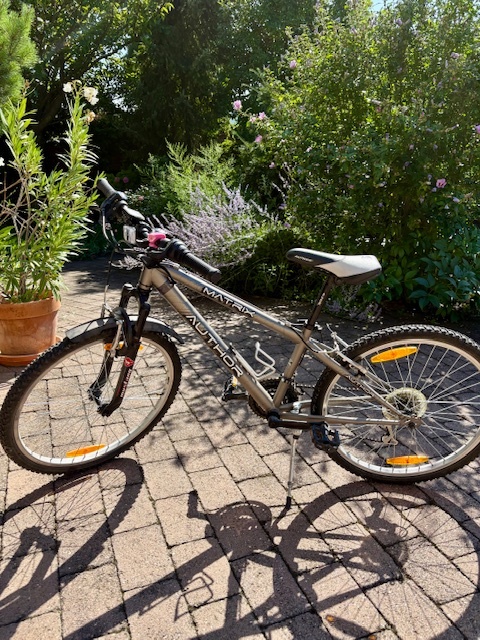 Bicykel Author 24