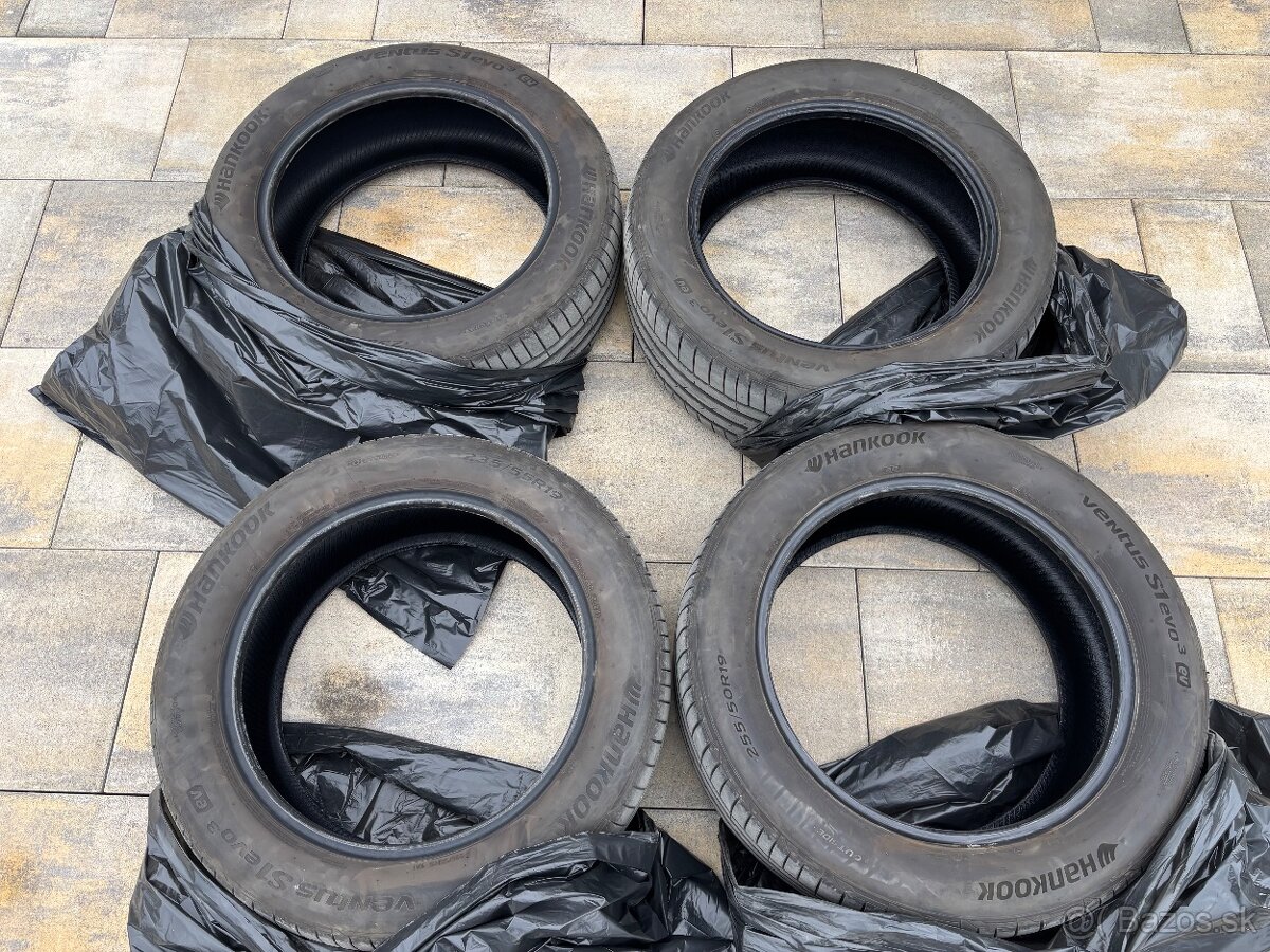 Hankook Ventus S1 Evo3 235/55 R19+255/55 R19 (2024)