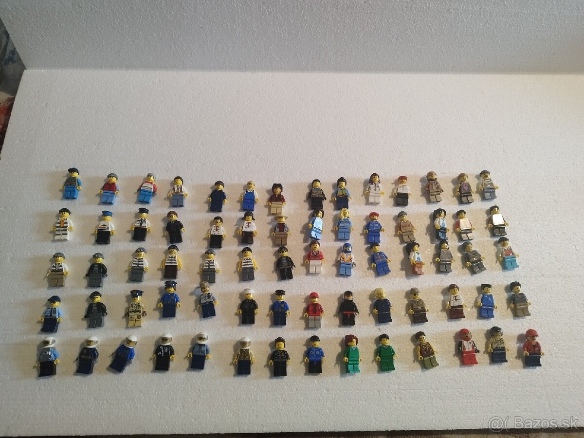 LEGO® rôzne postavičky a doplnky