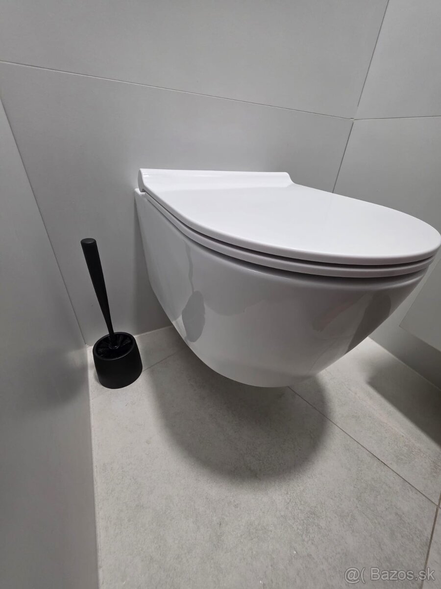 Závesná WC misa Aleksia
