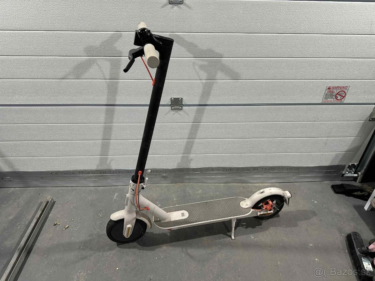 Elektrická kolobežka Xiaomi Electric Scooter 3 Grey EU