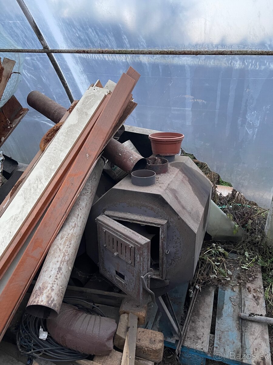 pece na drevo s vymenikom aj s fukarmi