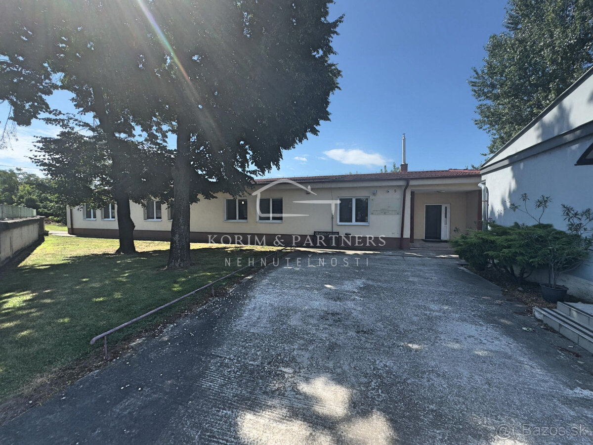 Podnikateľský objekt na predaj, Komárno