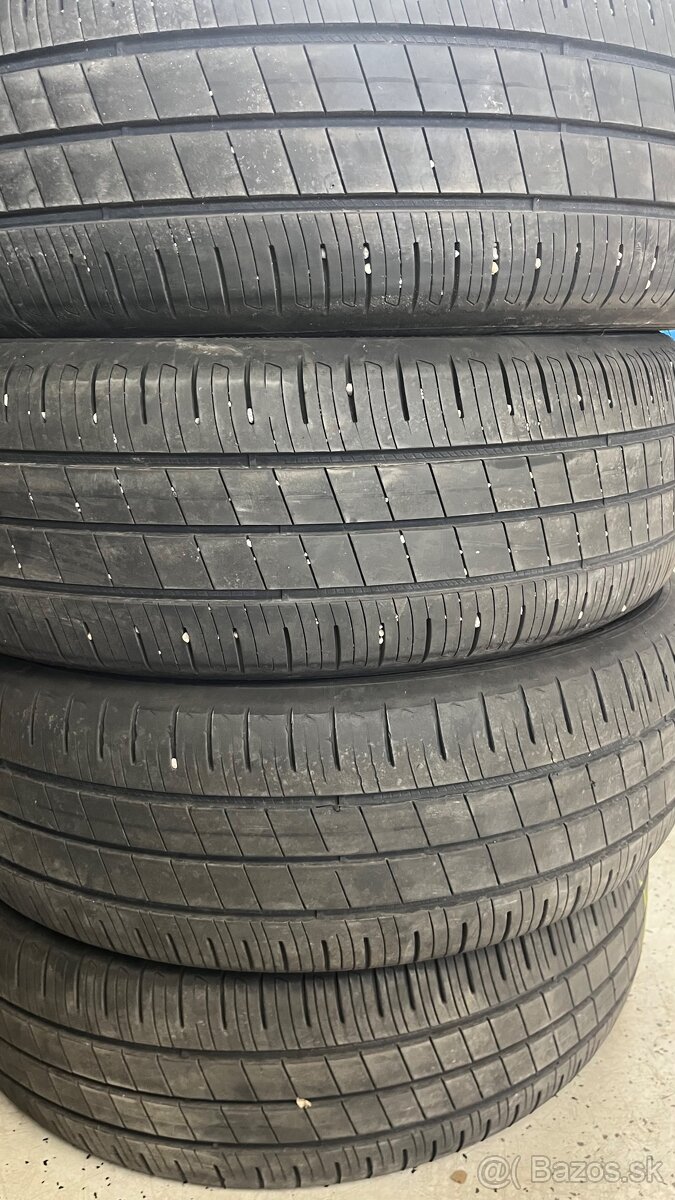 Predám pneumatiky 195/60 R 18