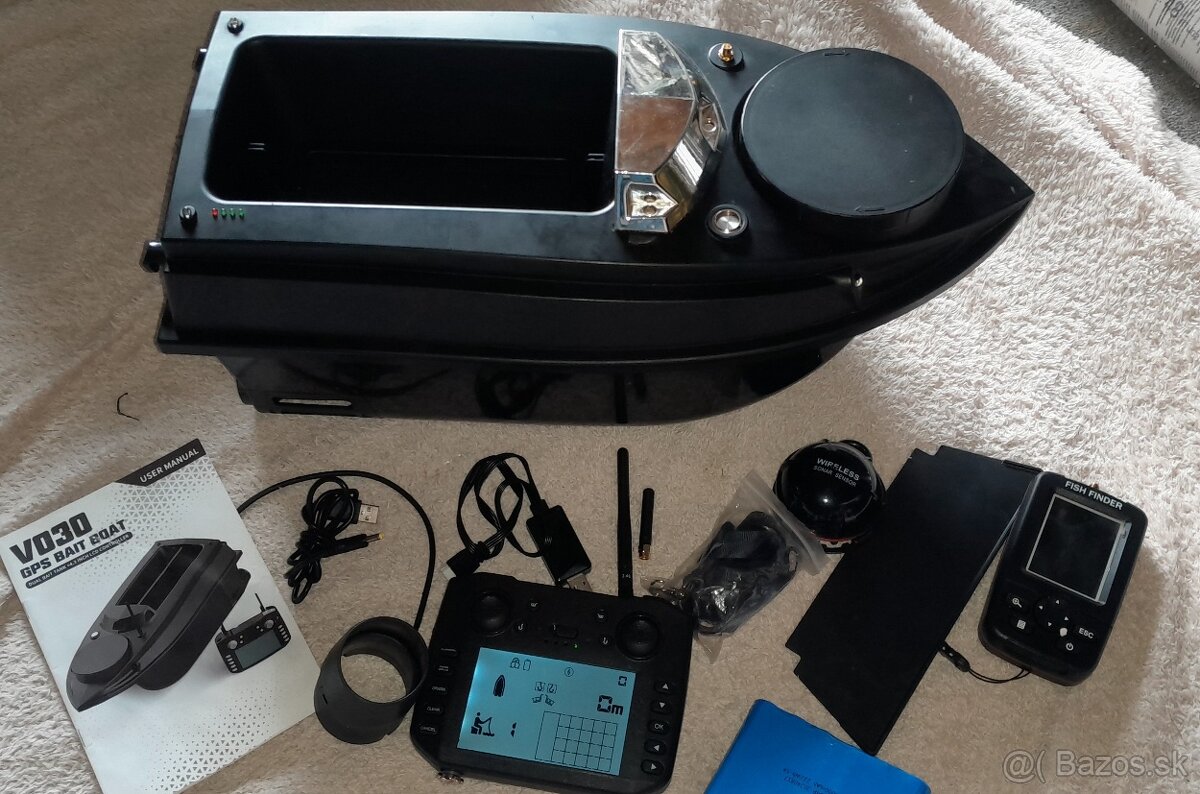 ZAVAZACIA LODKA GPS SONAR