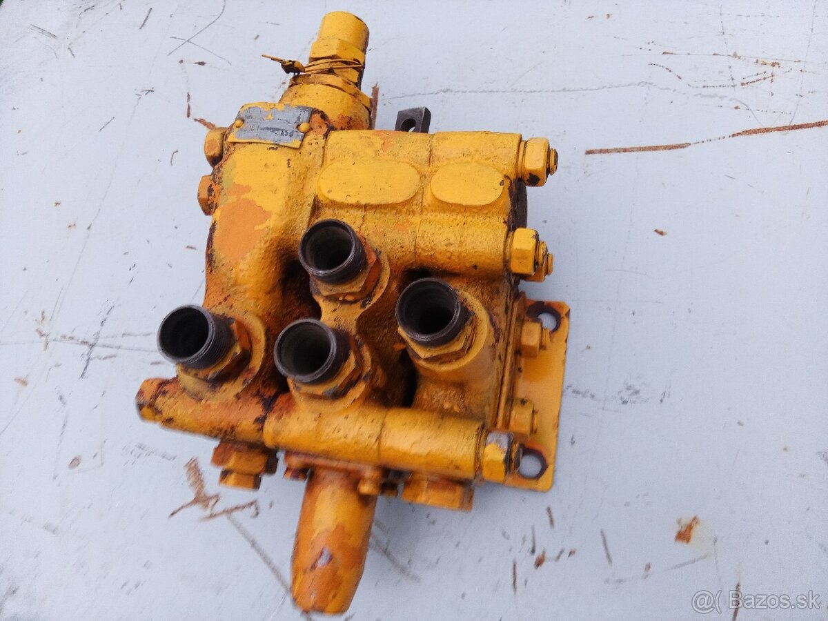 Hydraulický rozvádzač jednosekciový