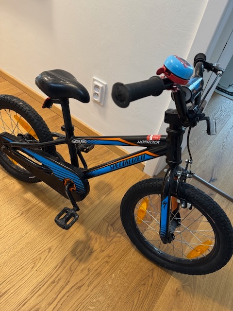 Specialized Hotrock 16  - cierno-modro-oranzovy