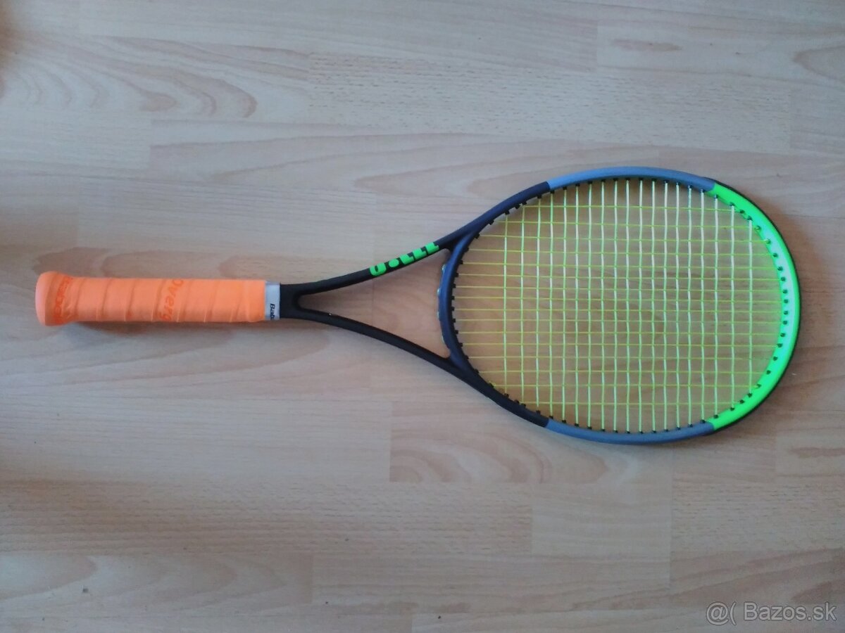 Predám tenisovú raketu WILSON BLADE 98 v7