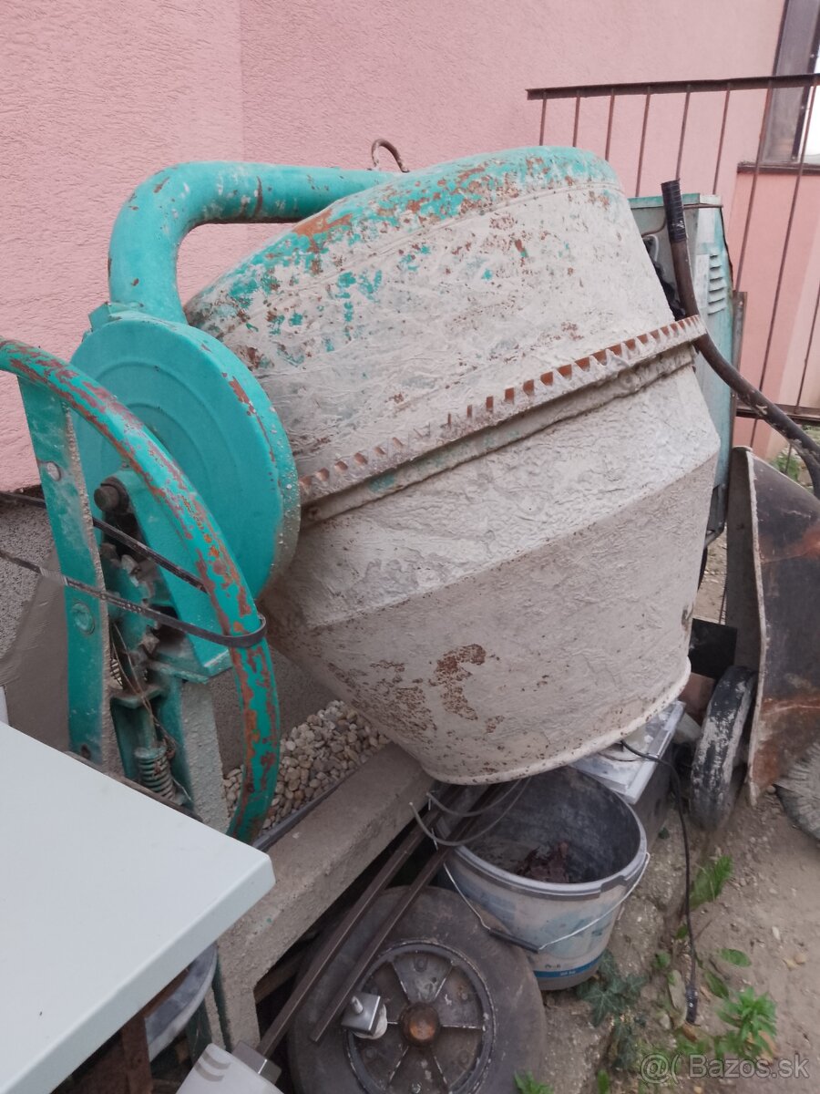 Predám