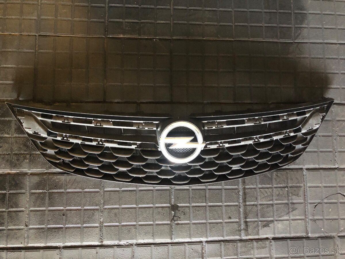 OPEL ASTRA  -K- PREDNÁ MASKA ORIGINAL