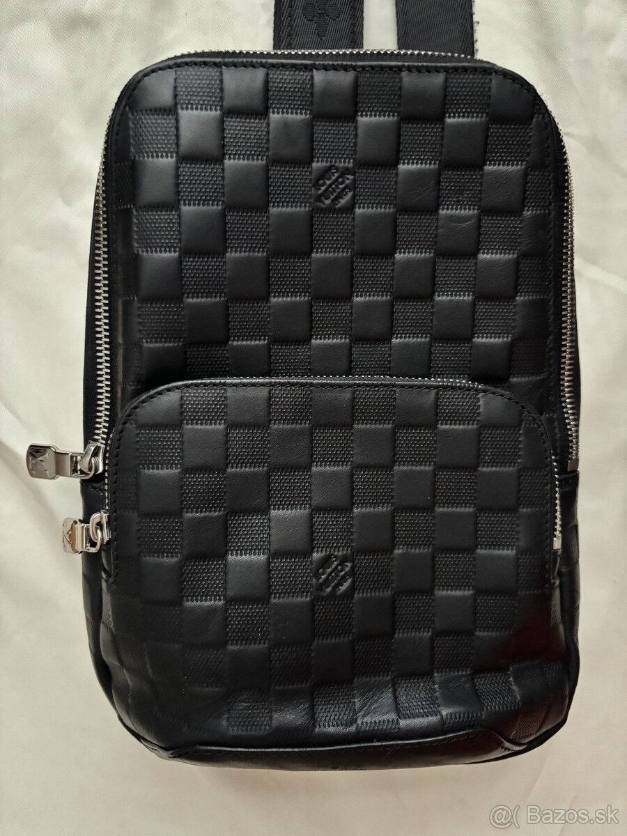 Pánska taška Louis Vuitton – čierna, elegantný dizajn