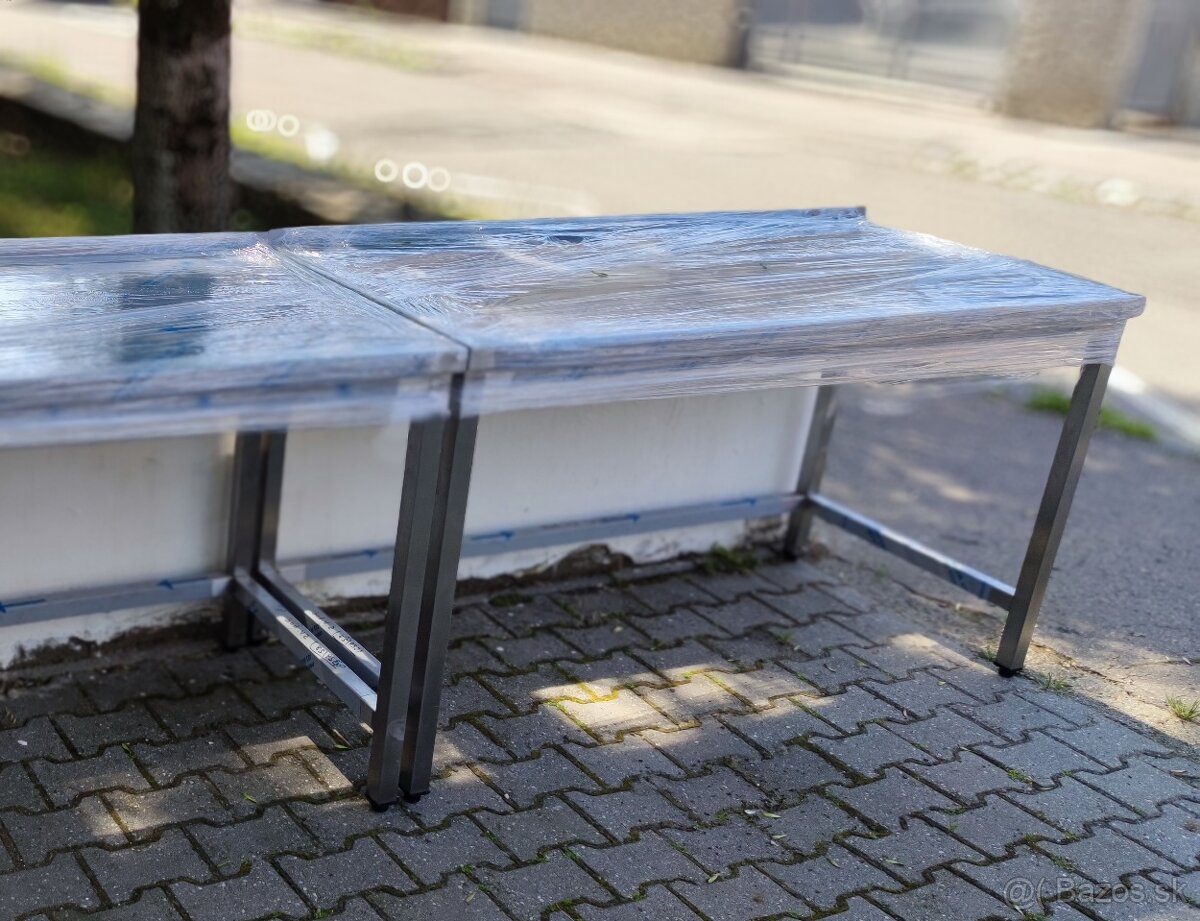 Pracovný stôl, nerezové stoly do veľkokuchyne, gastro