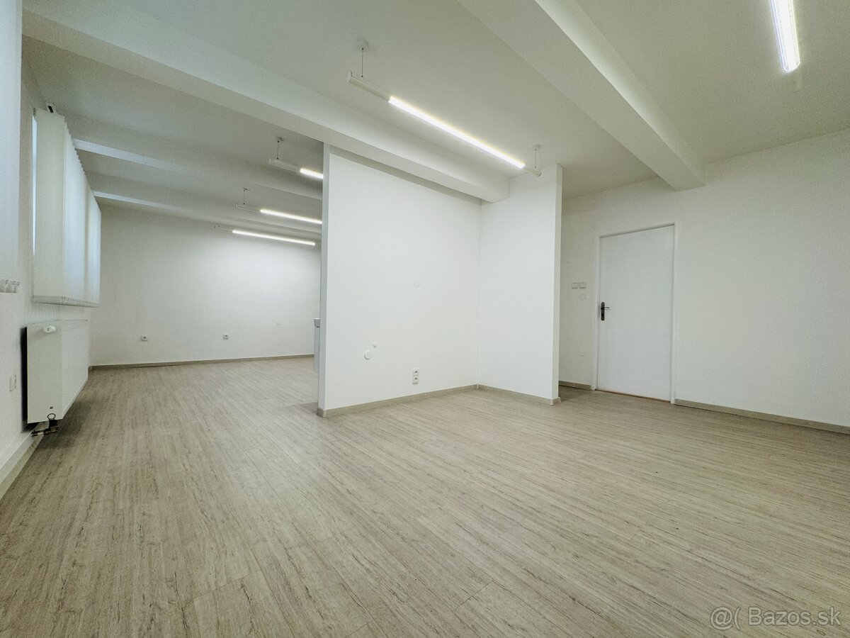 Obchodno-kancelársky priestor na prenájom v centre Žiliny